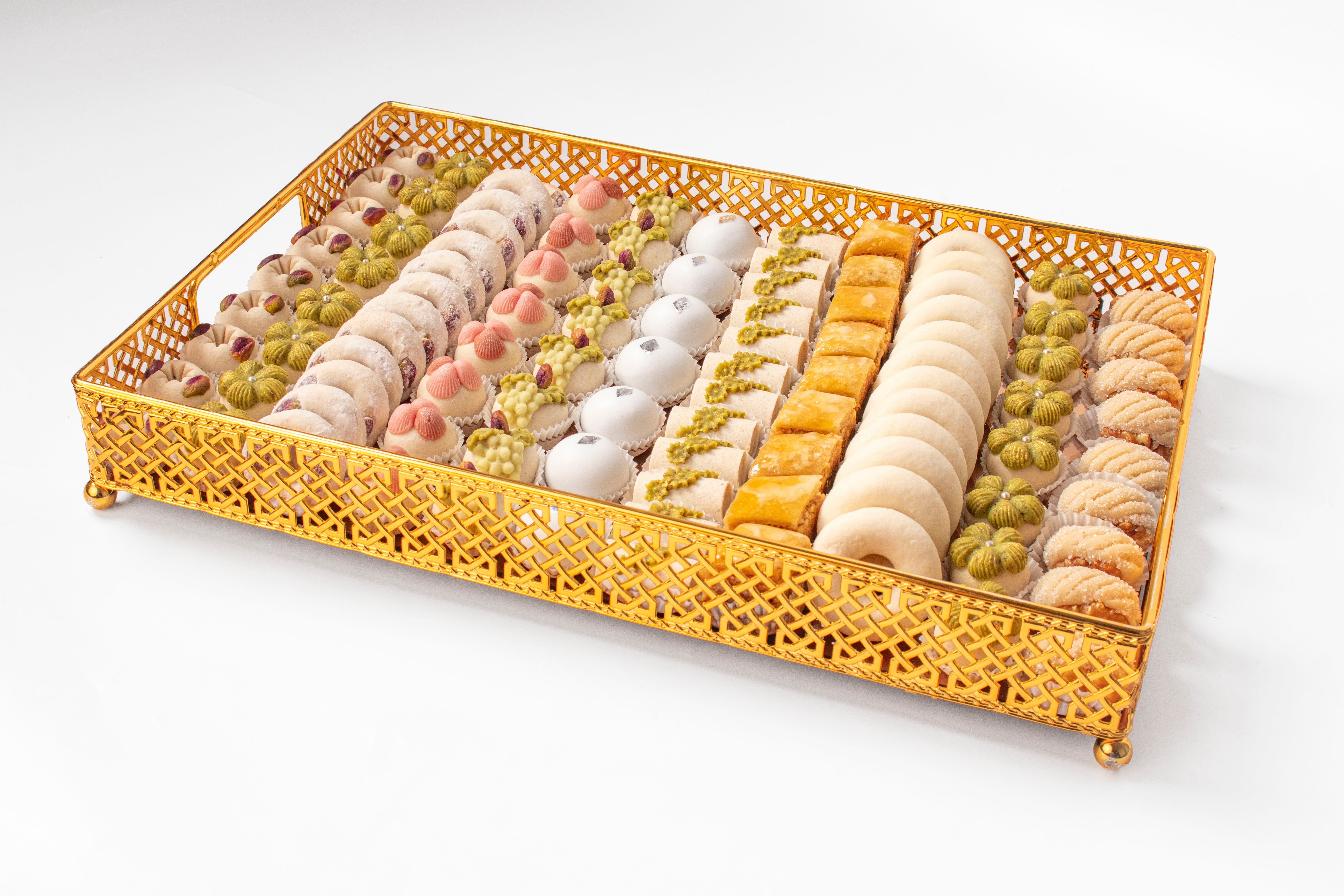 Pack Bronze avec 200 pâtisseries aux amandes, incluant kaak warka et baklawa amande pour mariages et fiançailles